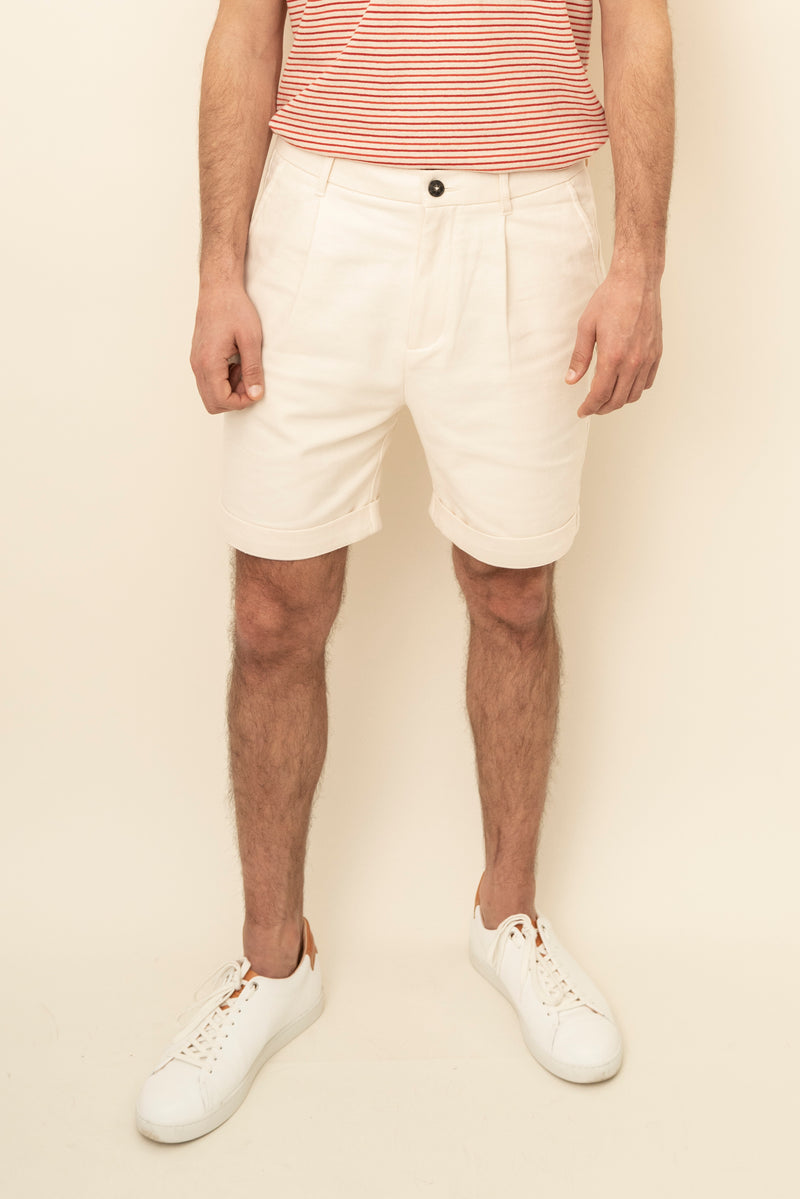 organic and recycled cotton white shorts - onfootprint - sustainable fashion